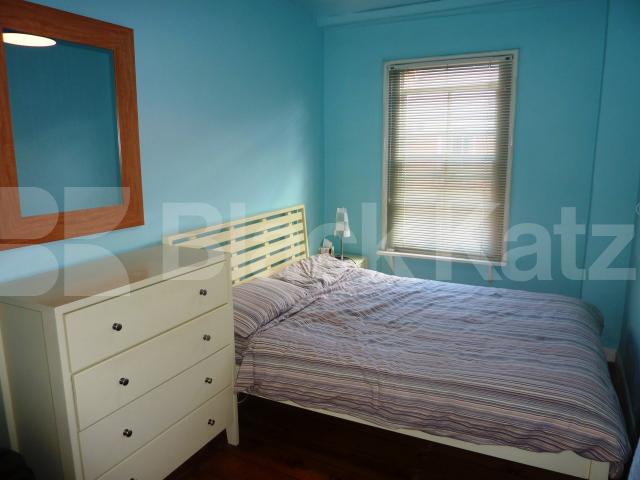 			NEW INSTRUCTION!, 1 Bedroom, 1 bath, 1 reception Flat			 Martlett Court, COVENT GARDEN